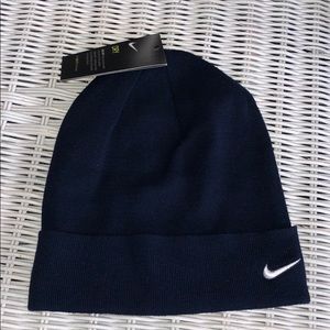 Nike adult unisex Navy Beanie
